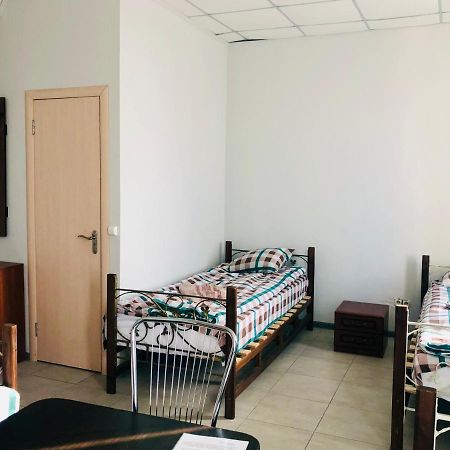 Отель Меридиан Zolotonosha Esterno foto