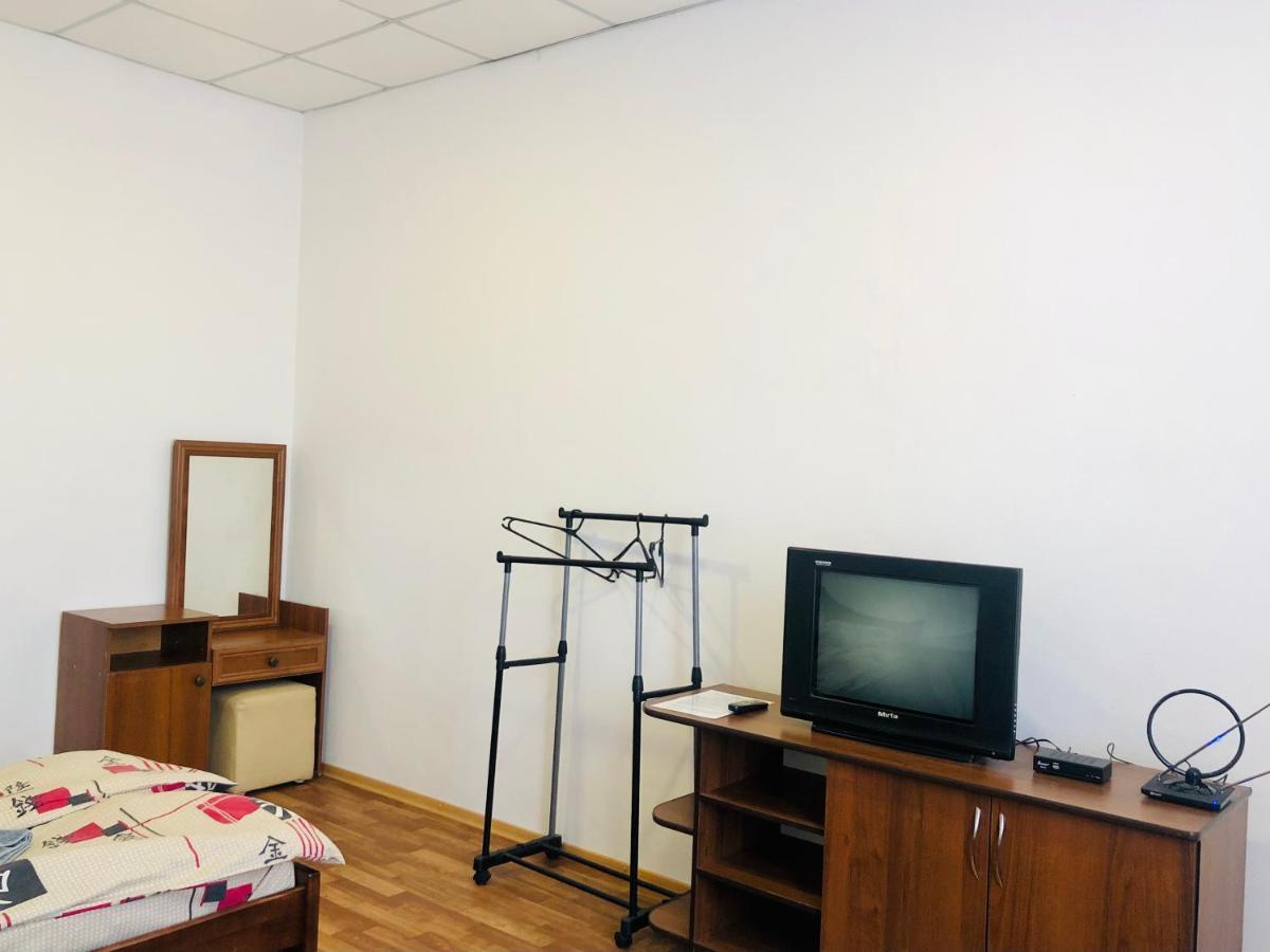 Отель Меридиан Zolotonosha Esterno foto